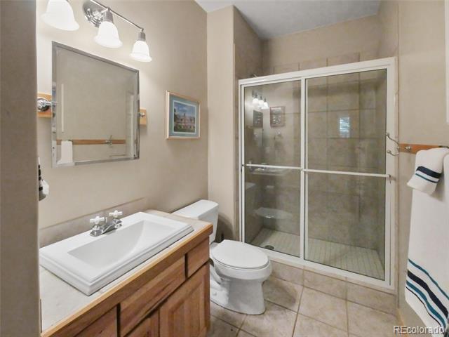 401 Kestrel Lane