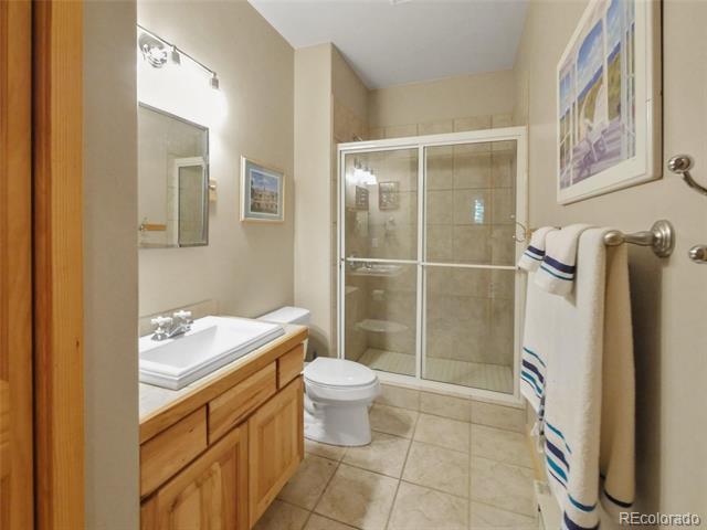401 Kestrel Lane