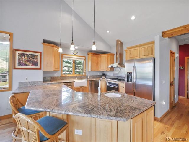 401 Kestrel Lane