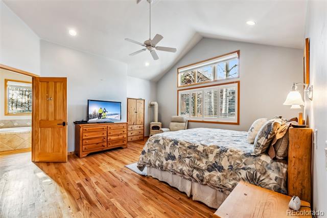 401 Kestrel Lane