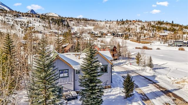 401 Kestrel Lane