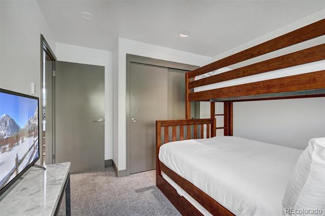 180 Tennis Club Road Unit: 1640