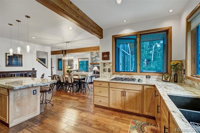2210 Hamilton Creek Road