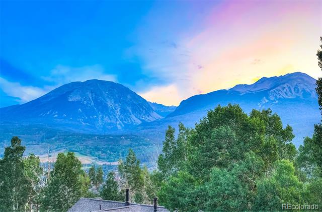 2210 Hamilton Creek Road