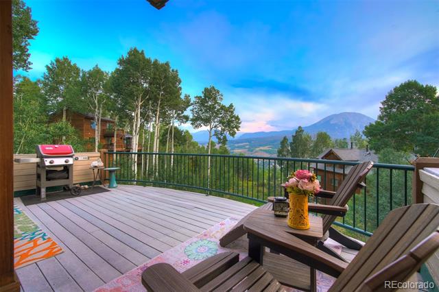 2210 Hamilton Creek Road