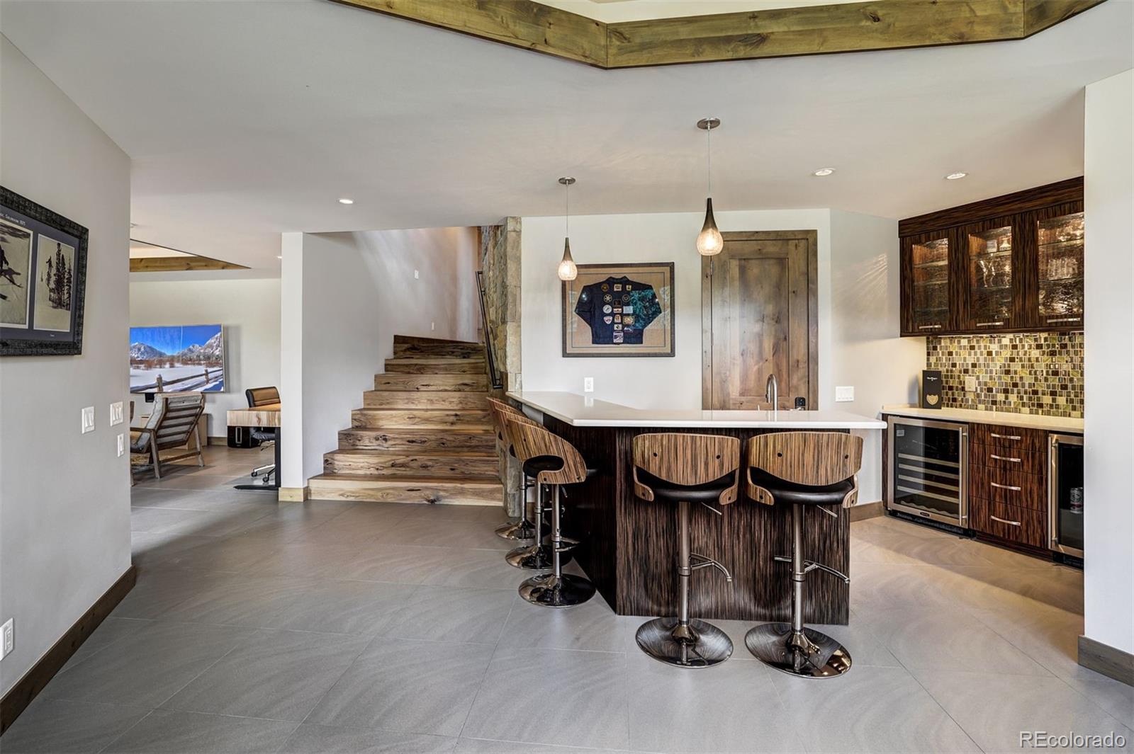 106 N Gold Flake Terrace
