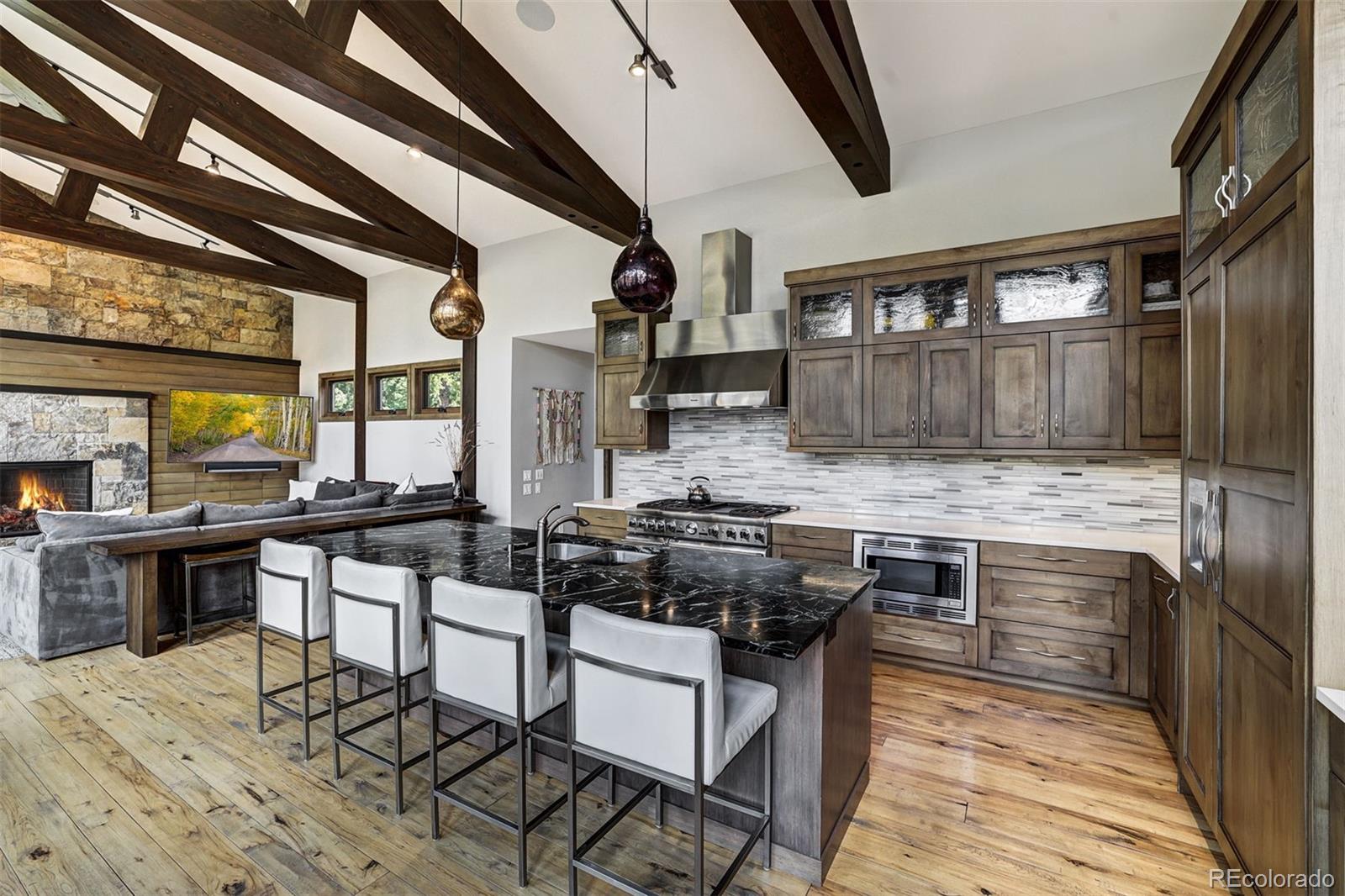 106 N Gold Flake Terrace