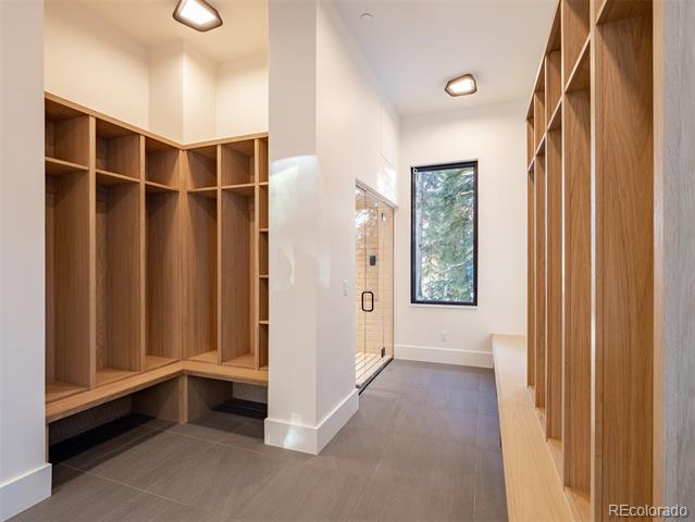 27 Boulder Circle