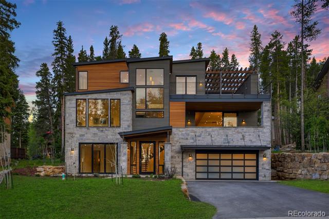 27 Boulder Circle