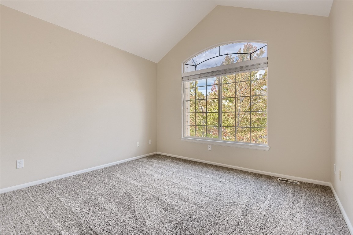 9053 W Phillips DRIVE 0