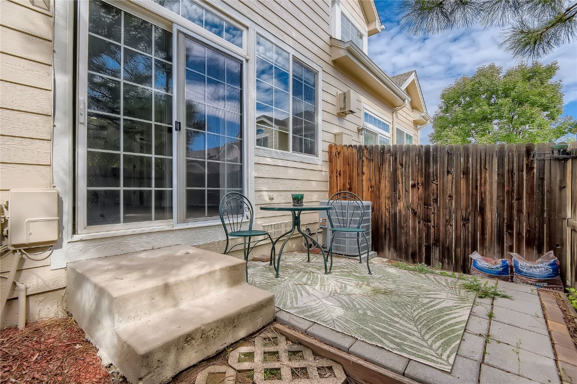 9053 W Phillips DRIVE 0