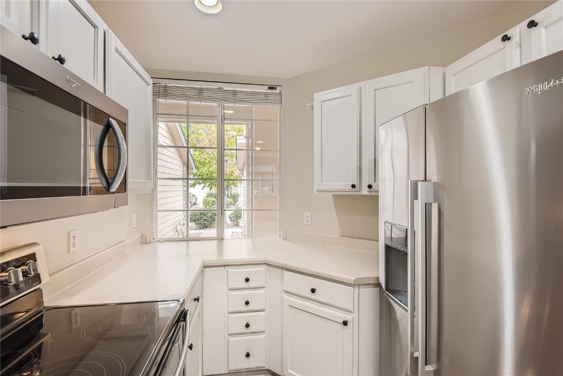 9053 W Phillips DRIVE 0