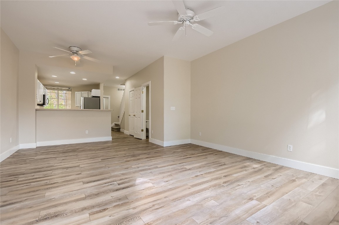 9053 W Phillips DRIVE 0