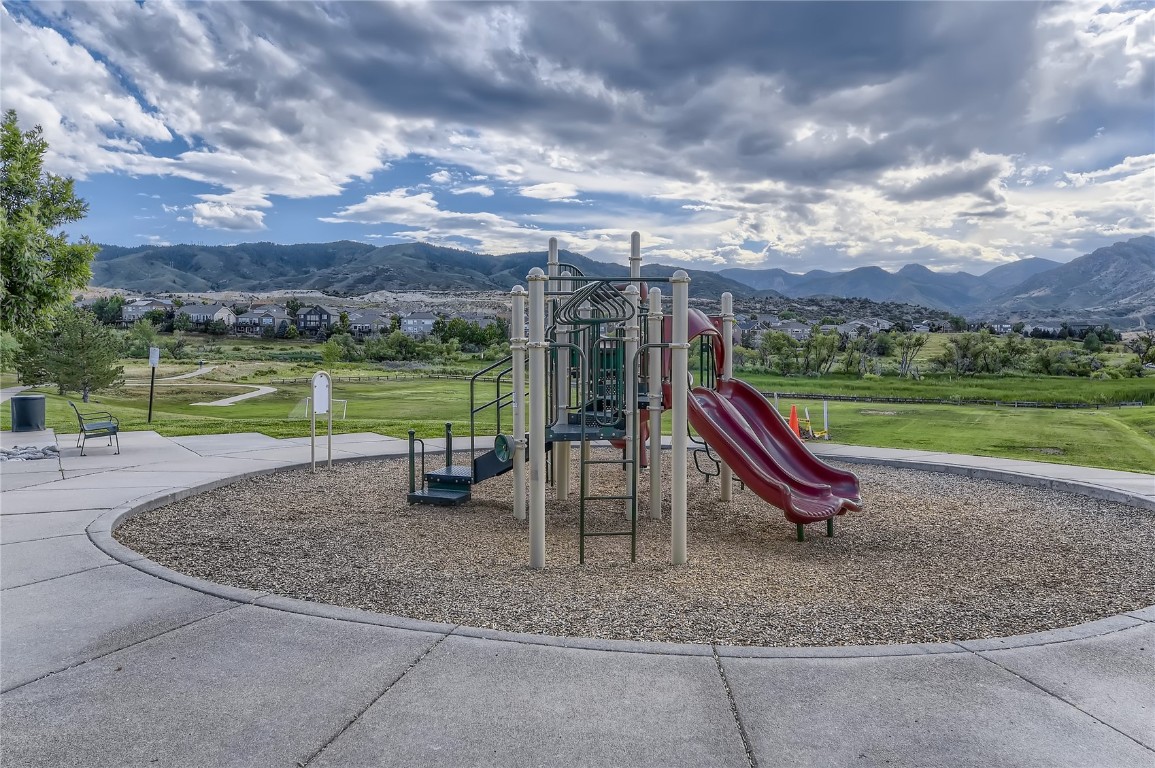 9053 W Phillips DRIVE 0