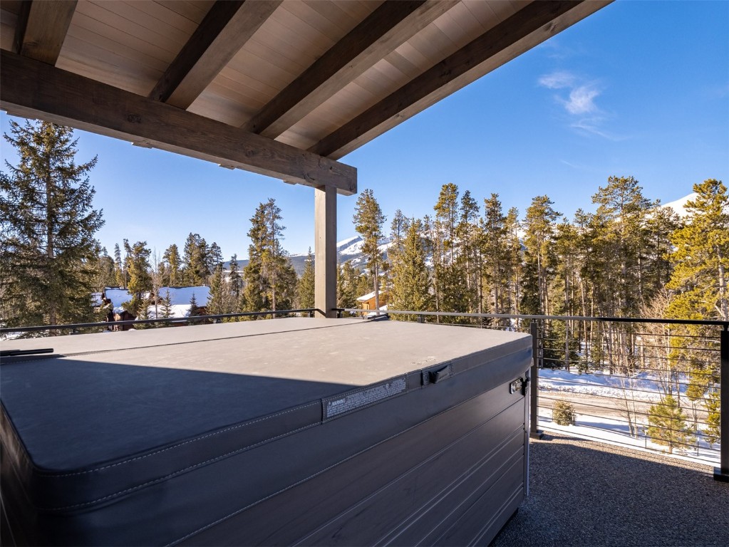 132 N Gold Flake TERRACE