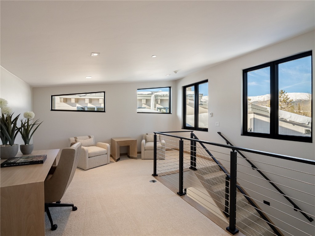 132 N Gold Flake TERRACE