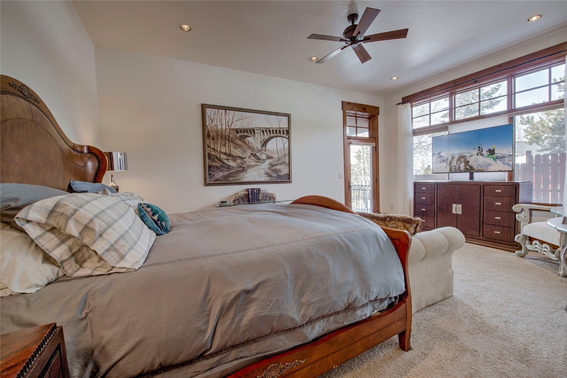 391 Hummingbird CIRCLE