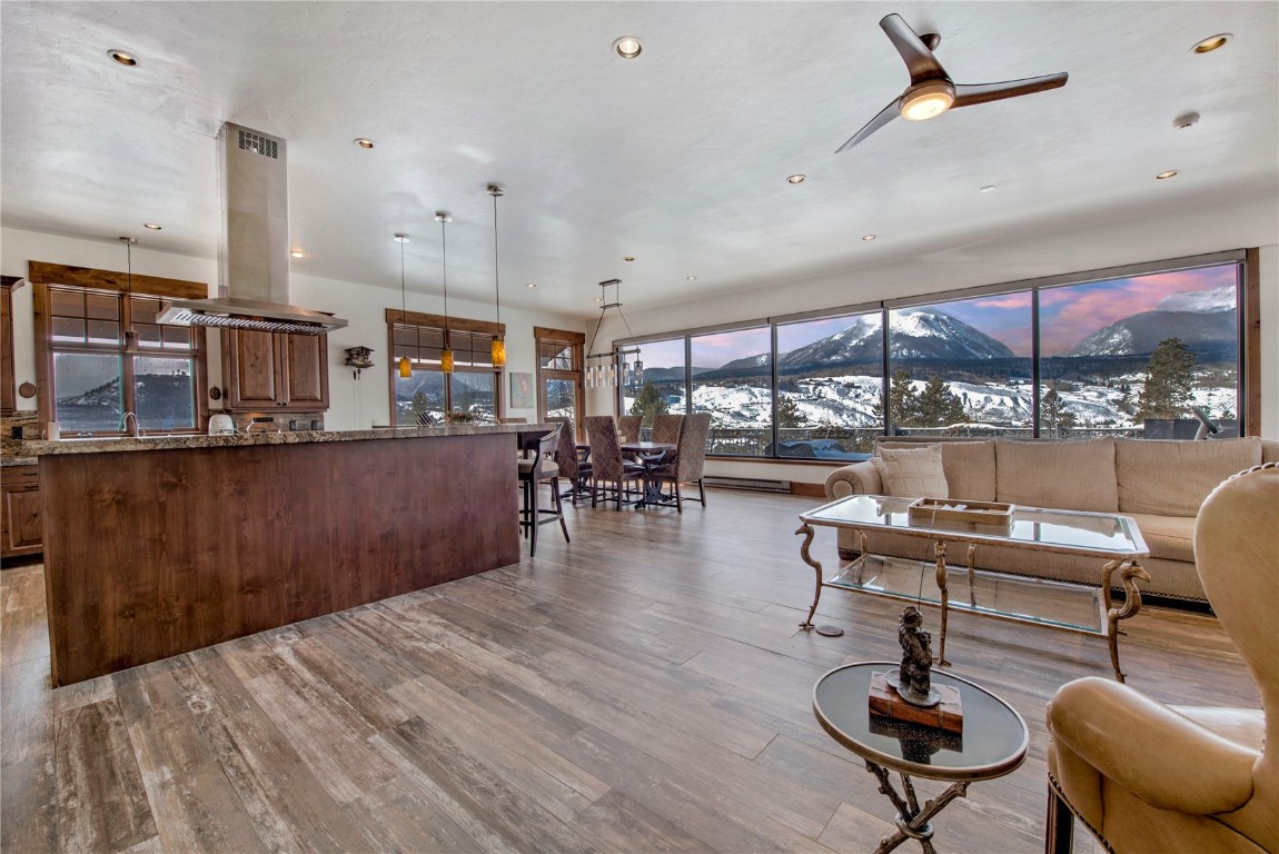 391 Hummingbird CIRCLE