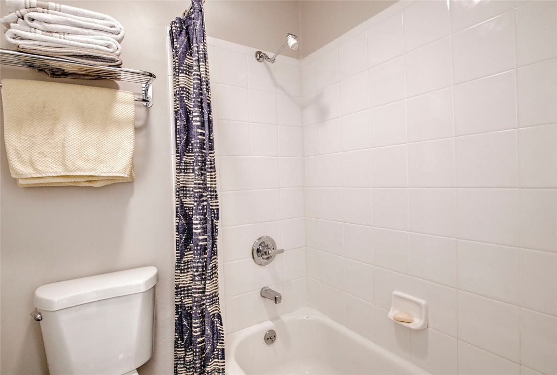 127 Broken Lance DRIVE A203