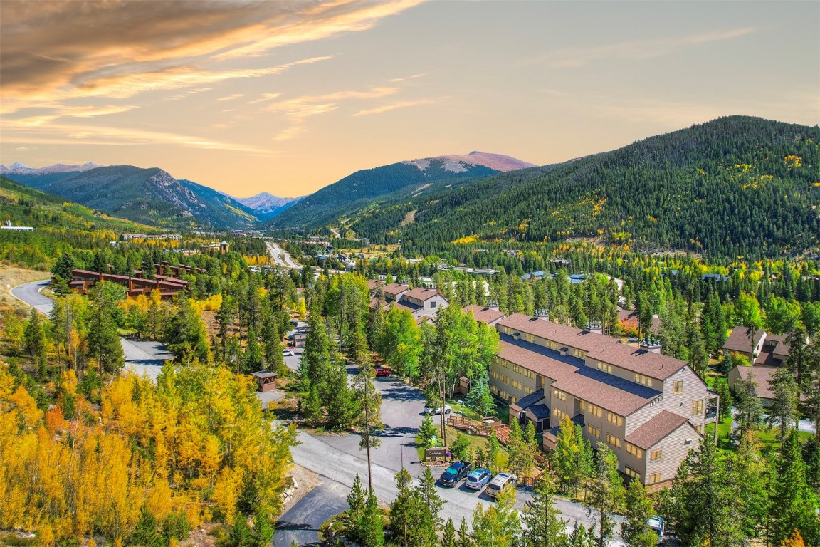 180 Tennis Club ROAD 1640