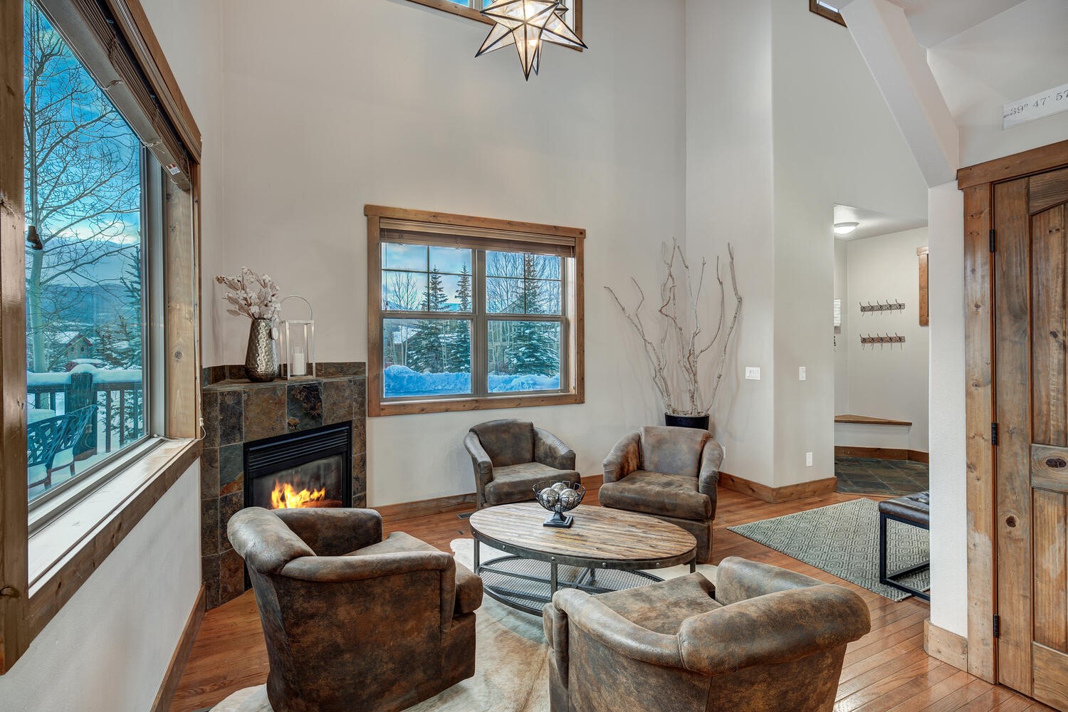 96 Sheppard CIRCLE