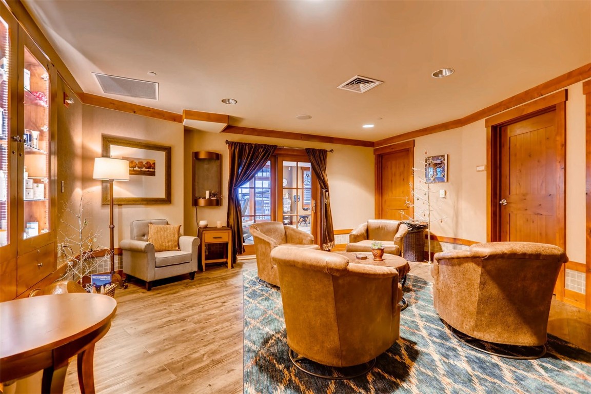 1521 Ski Hill ROAD 8514