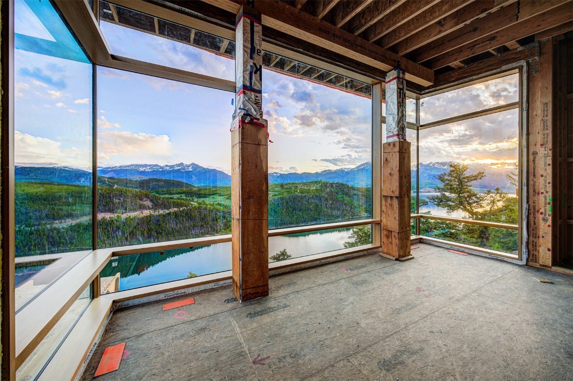 303 High Meadow DRIVE