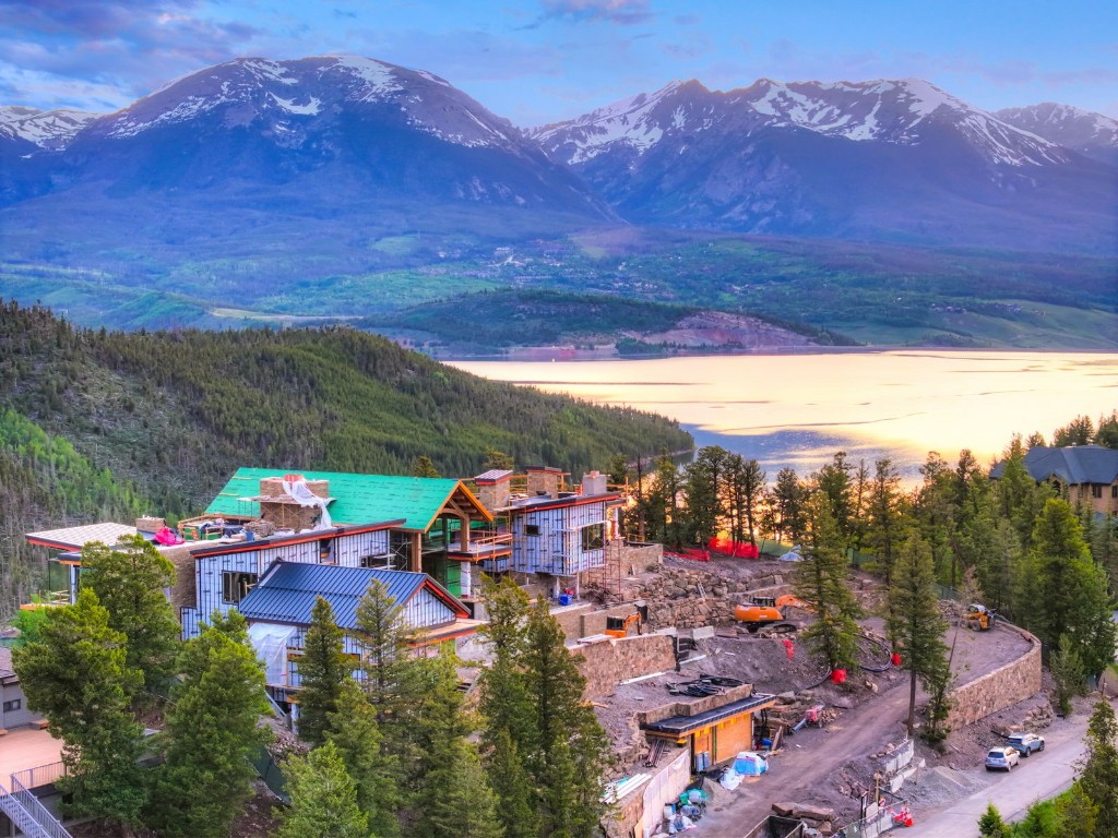 303 High Meadow DRIVE