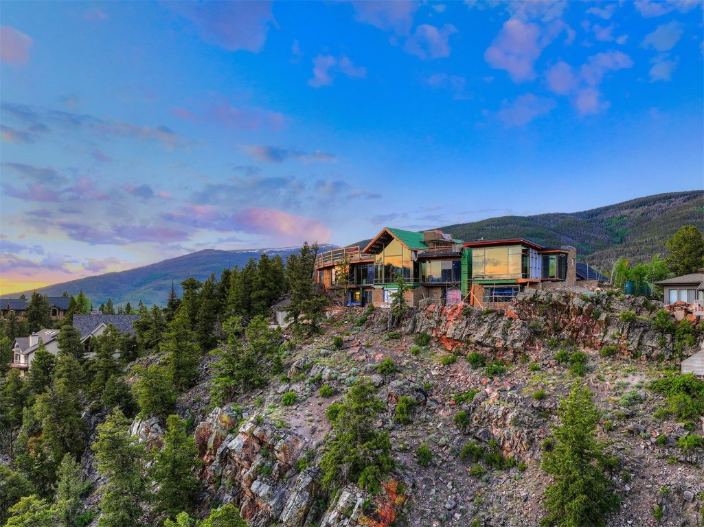 303 High Meadow DRIVE