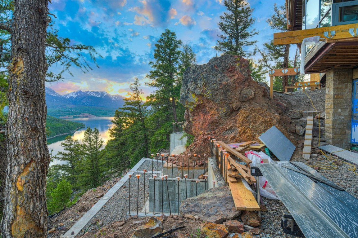 303 High Meadow DRIVE