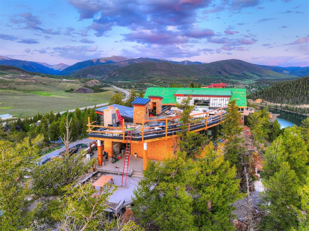 303 High Meadow DRIVE