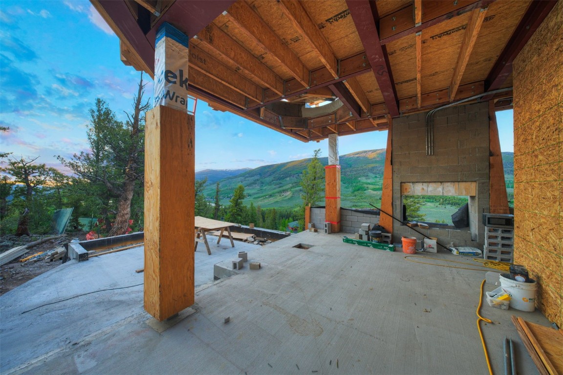 303 High Meadow DRIVE