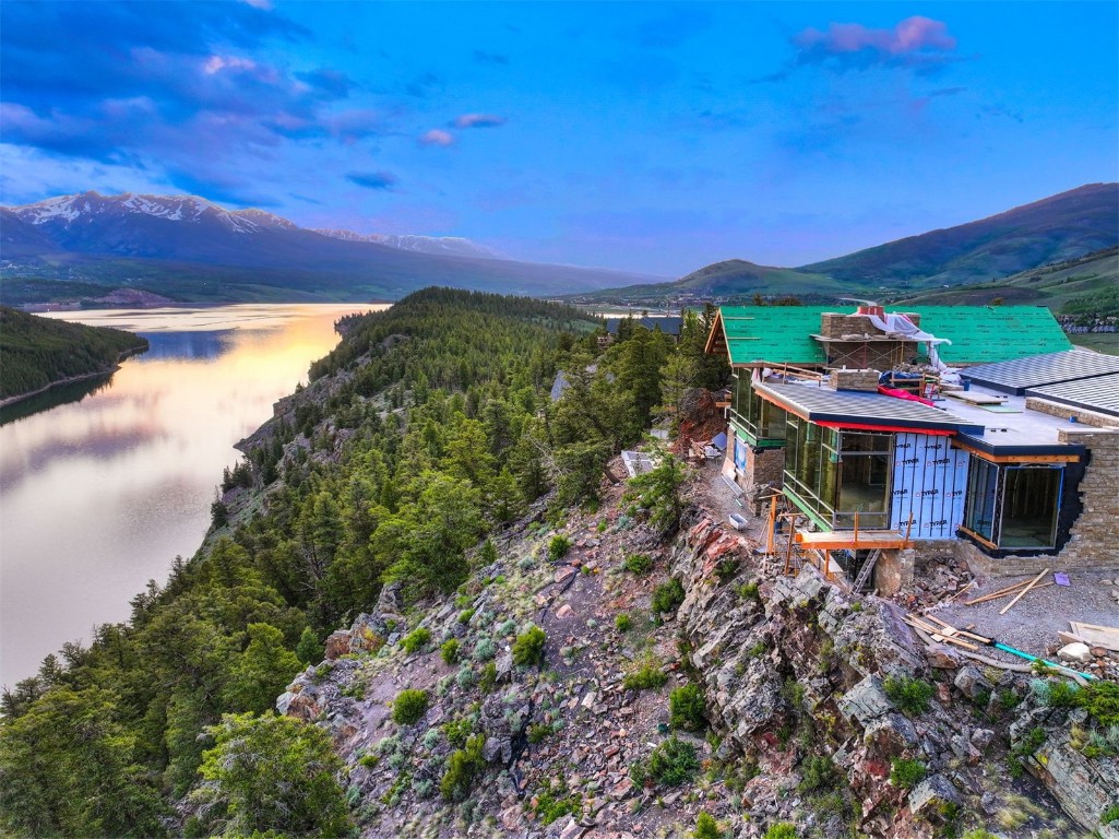 303 High Meadow DRIVE