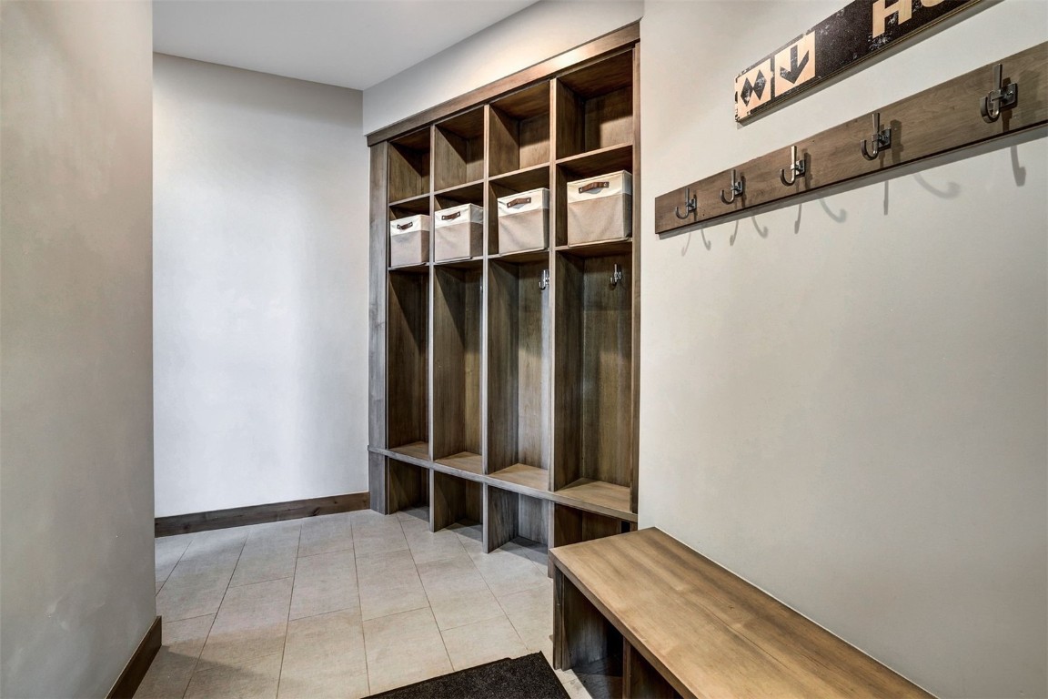 106 N Gold Flake TERRACE