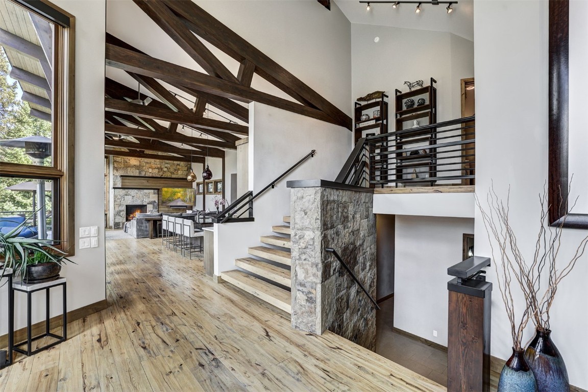 106 N Gold Flake TERRACE