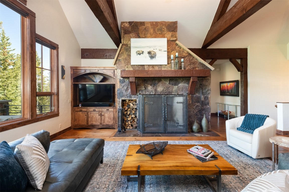 41 Stillson Placer TERRACE