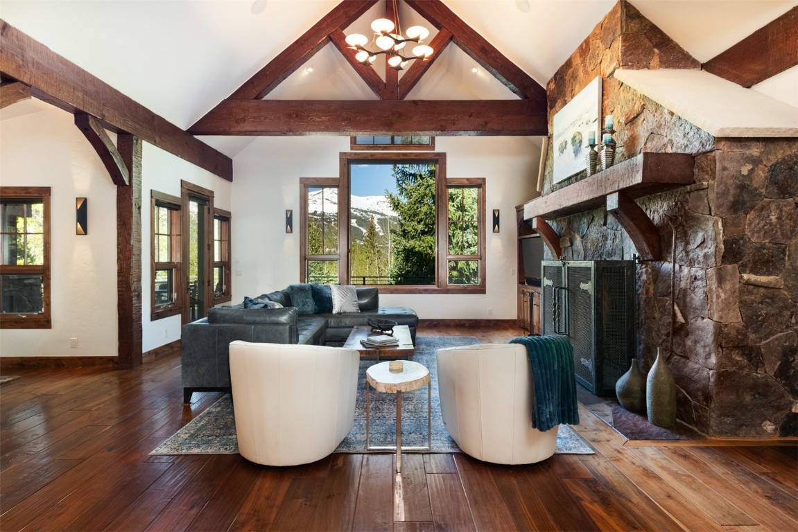 41 Stillson Placer TERRACE