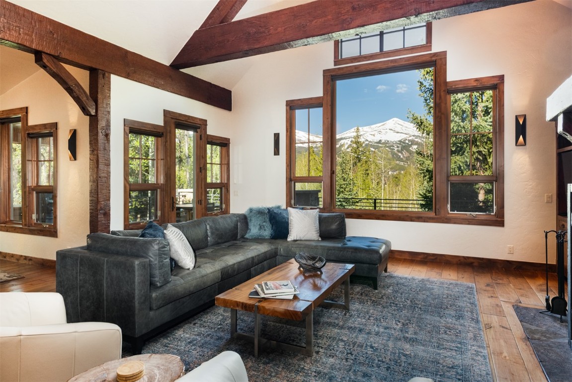 41 Stillson Placer TERRACE