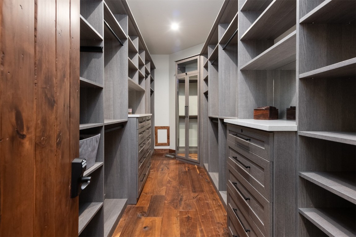 41 Stillson Placer TERRACE