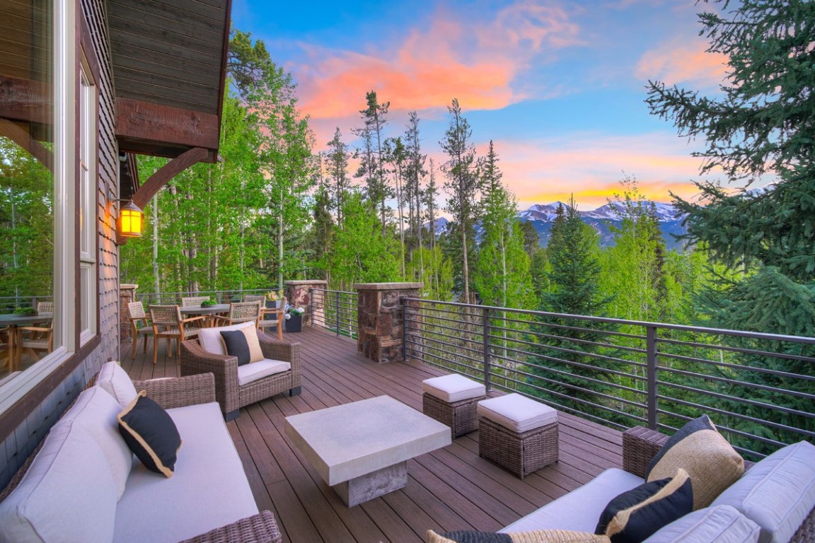 41 Stillson Placer TERRACE