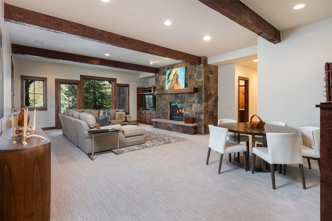 41 Stillson Placer TERRACE