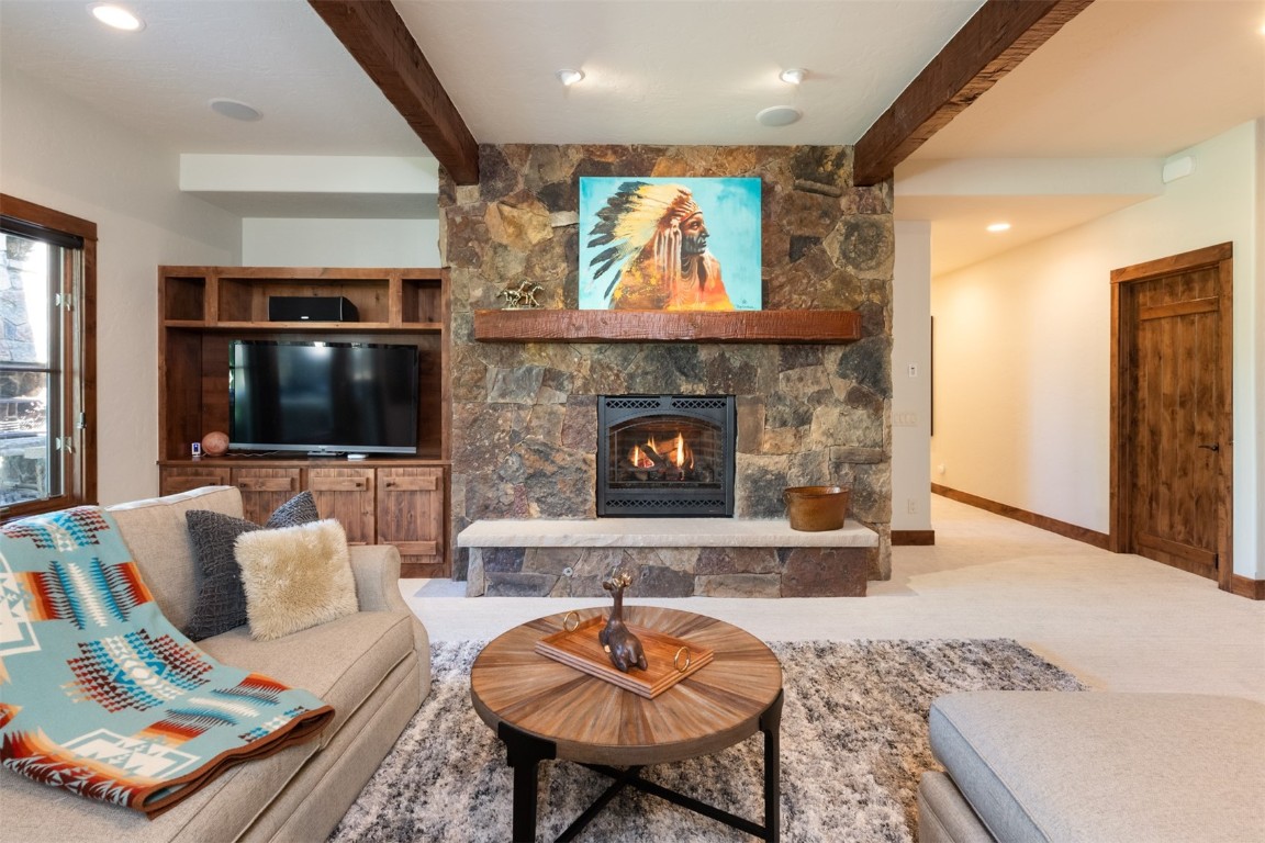 41 Stillson Placer TERRACE