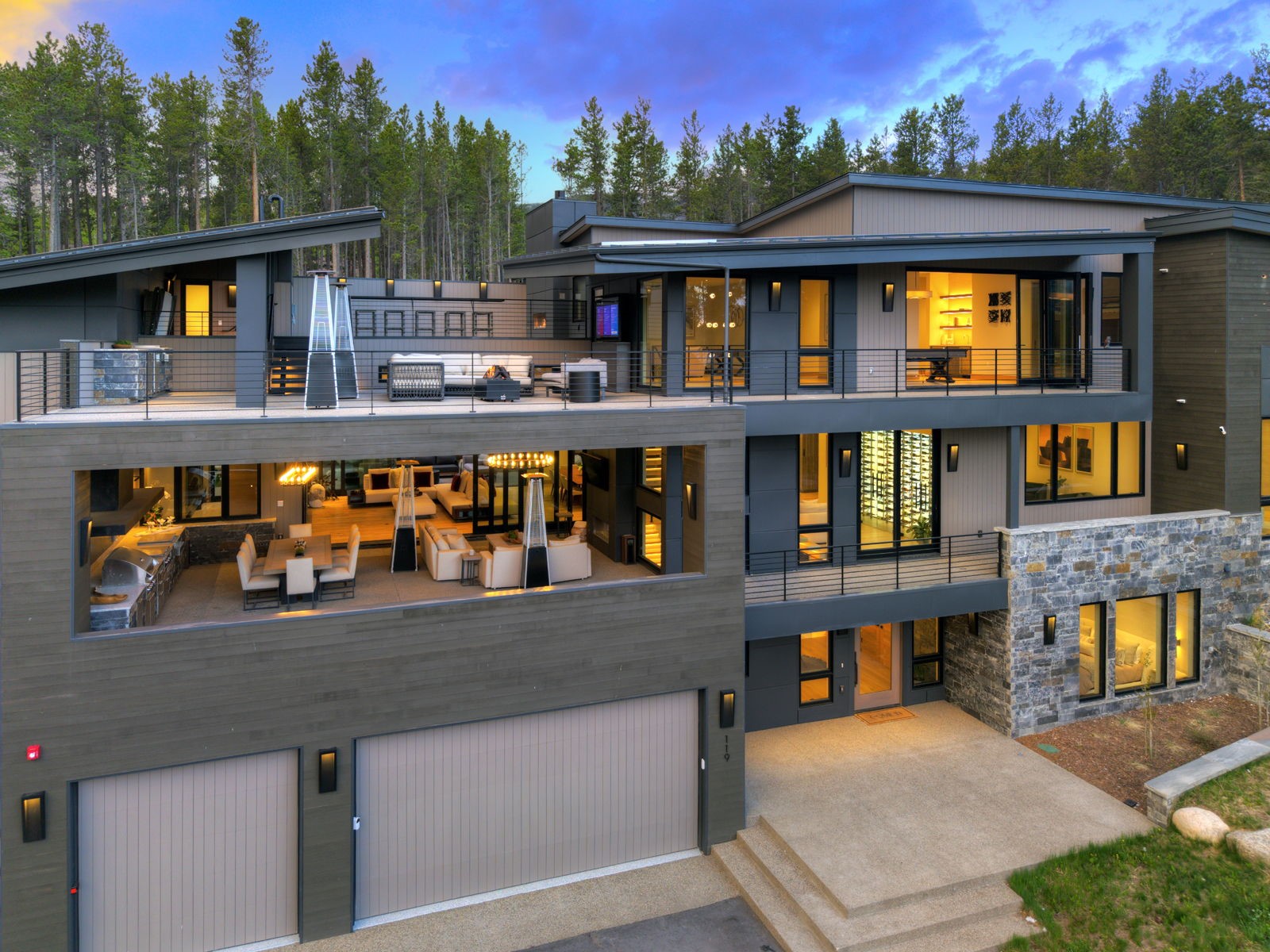 119 Boulder CIRCLE