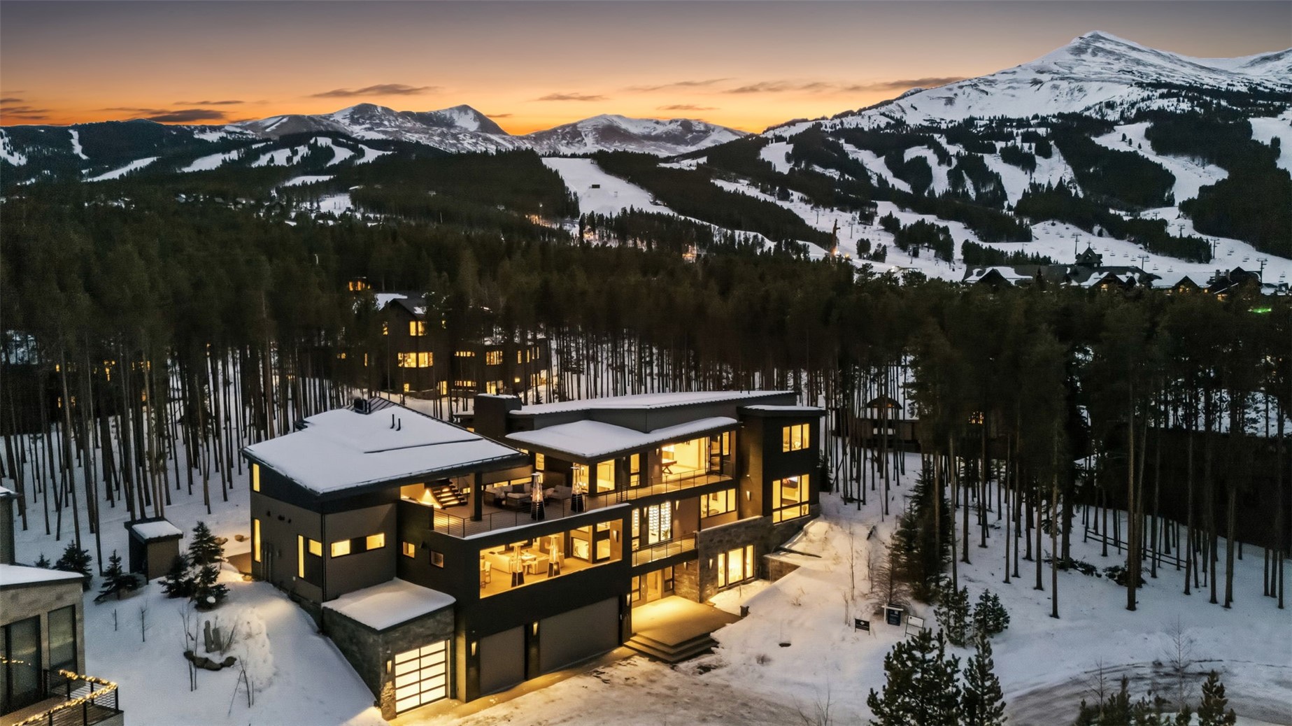 119 Boulder CIRCLE
