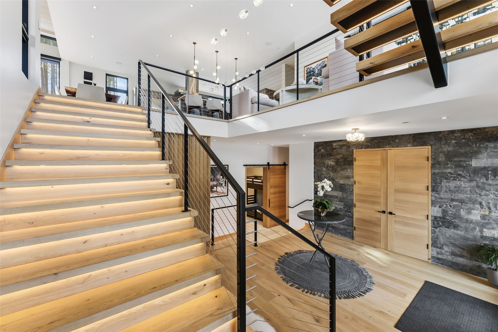 119 Boulder CIRCLE