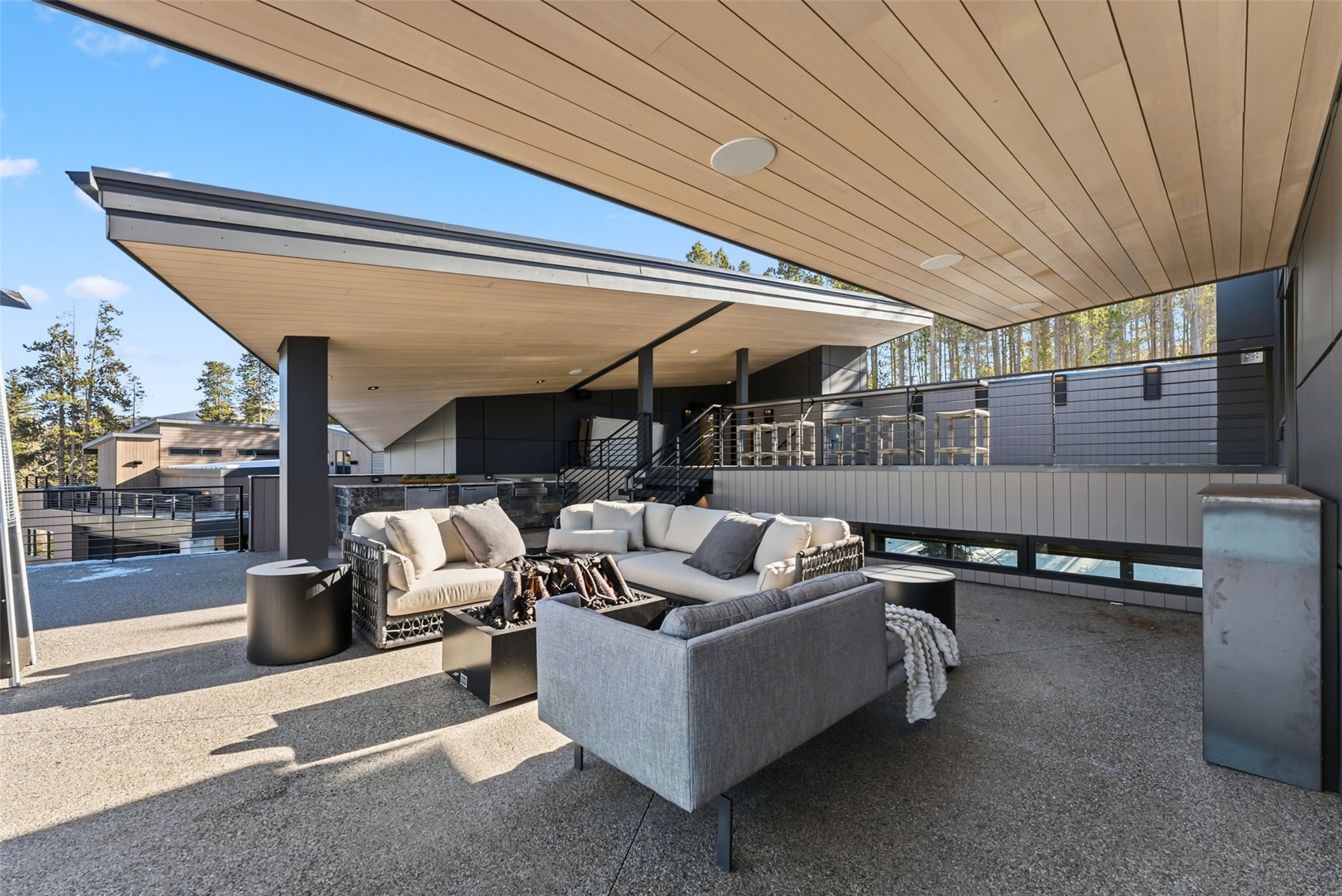 119 Boulder CIRCLE