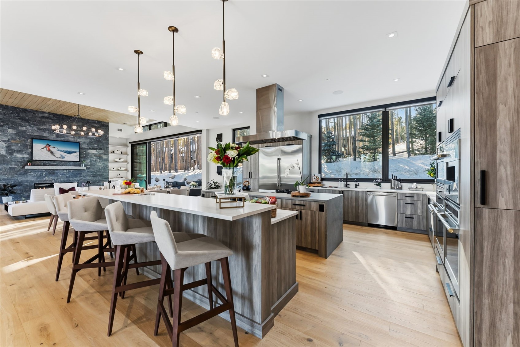 119 Boulder CIRCLE