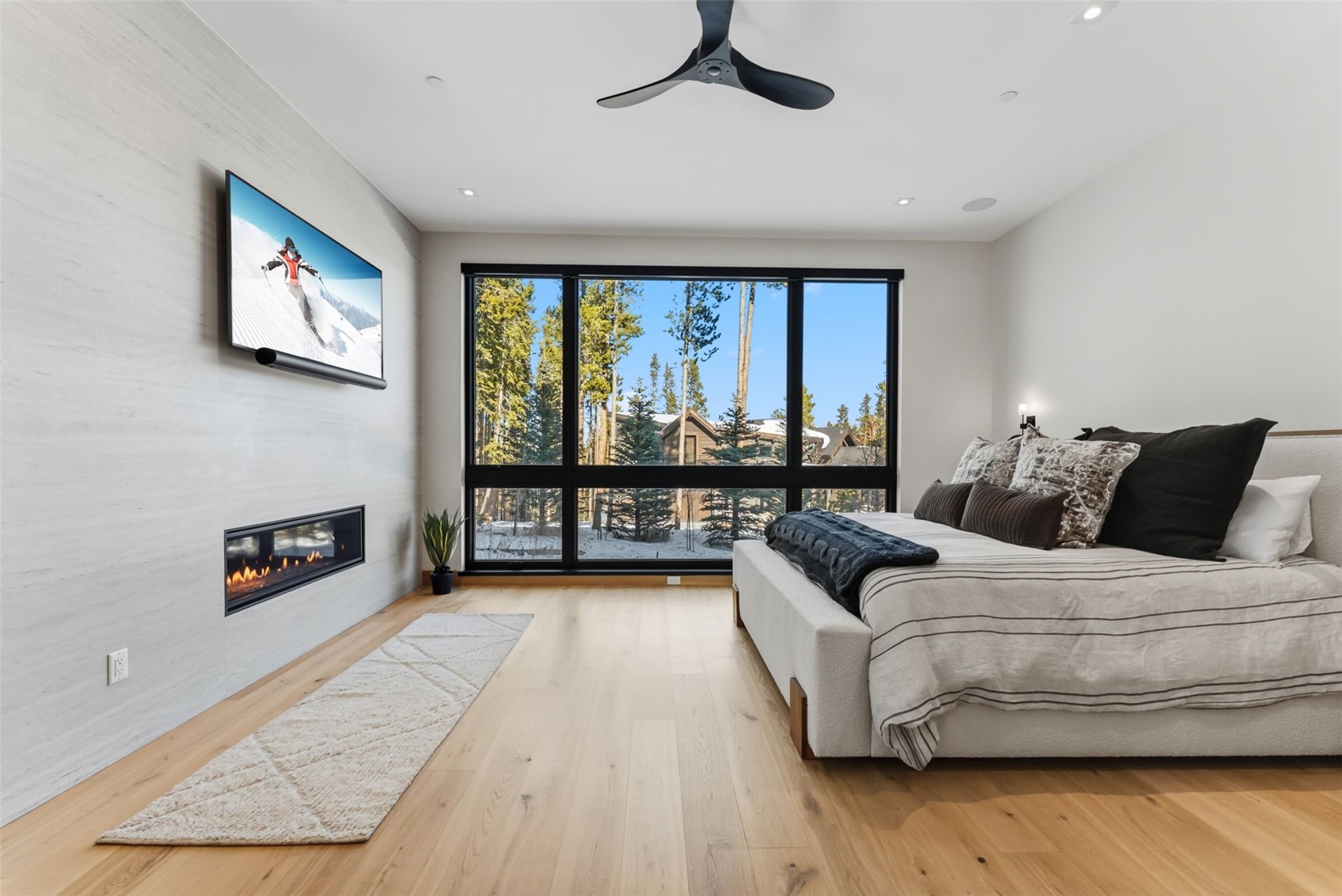 119 Boulder CIRCLE