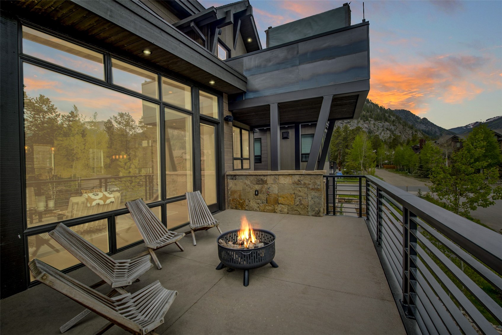 212 Frisco STREET