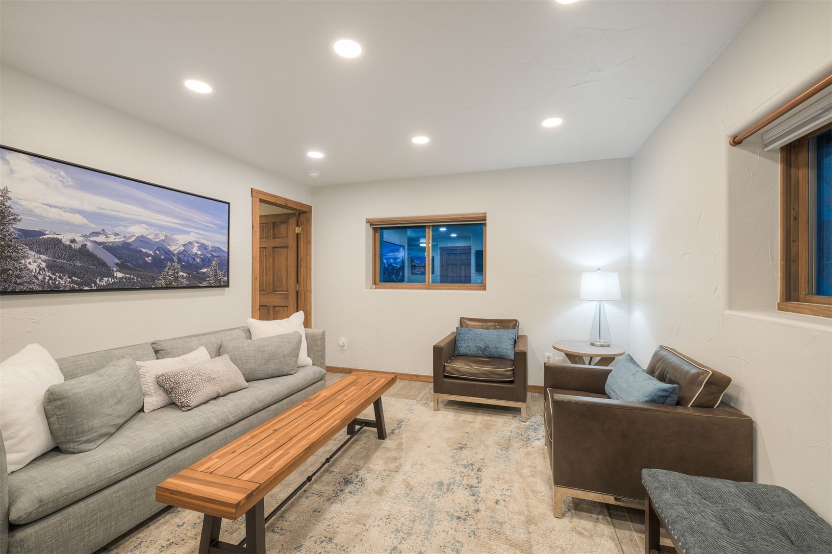 9 Boulder CIRCLE